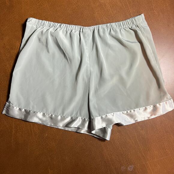 Vintage Y2K Victoria's Secret Small Mint Green Satin Sleep Shirt Shorts Set 2000 - Picture 12 of 12